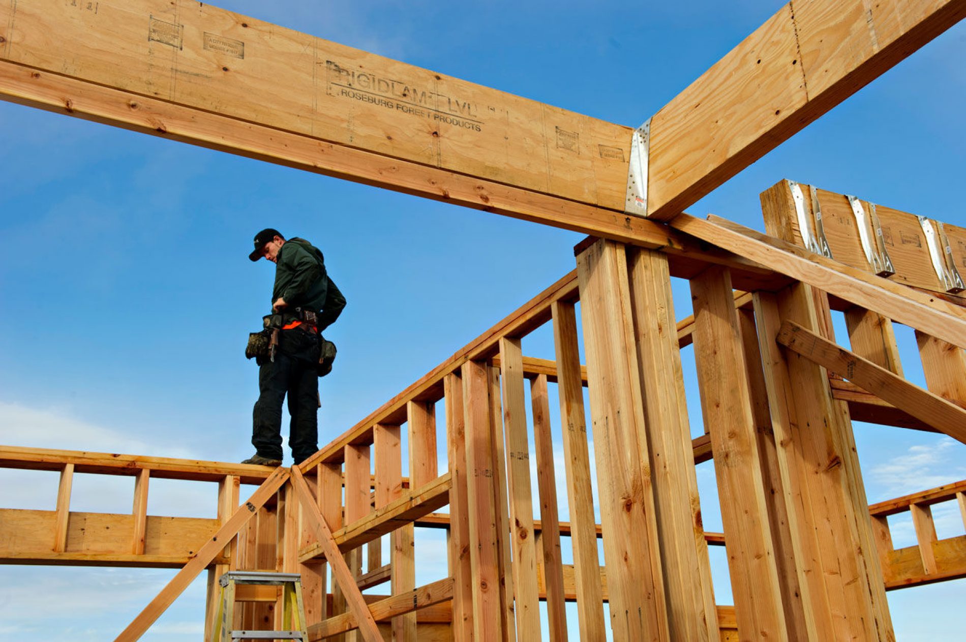 Homebuilder Sentiment Remains Steady