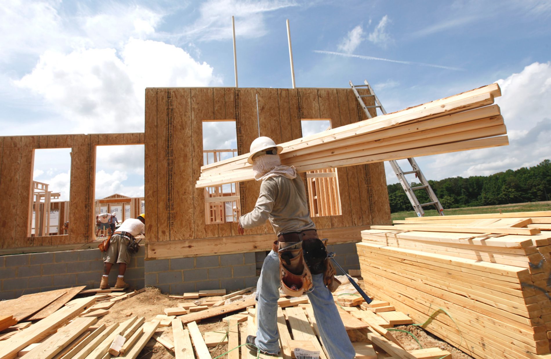 Pull Back in Housing Starts but Rise in Permit Activity